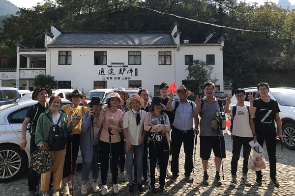 亿万28网页版官方-亿万28入口网页版-亿万28网页版网址-亿万28网页在线玩-28游戏官网在线玩-亿万e网址pg-亿万28模拟器-亿万28娱乐-亿万28线上网徒步小组第一位留念