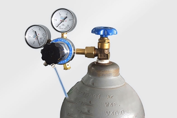 直读光谱仪器透镜与氩气线路的日常维护