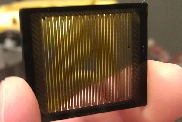 一种全息衍射光栅