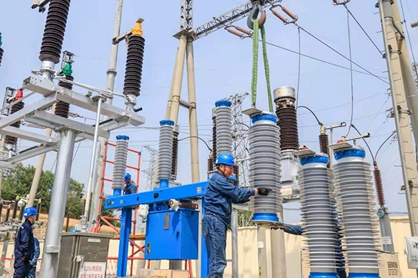 伊瓦特手持式光谱仪检测电力设备